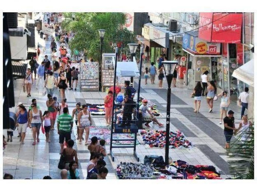 Los supermercados deber�n cerrar a las 18 y los comercios a las 20