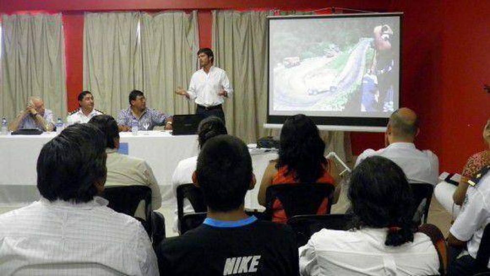 Comerciantes se reunieron con autoridades provinciales, policiales y de Defensa Civil