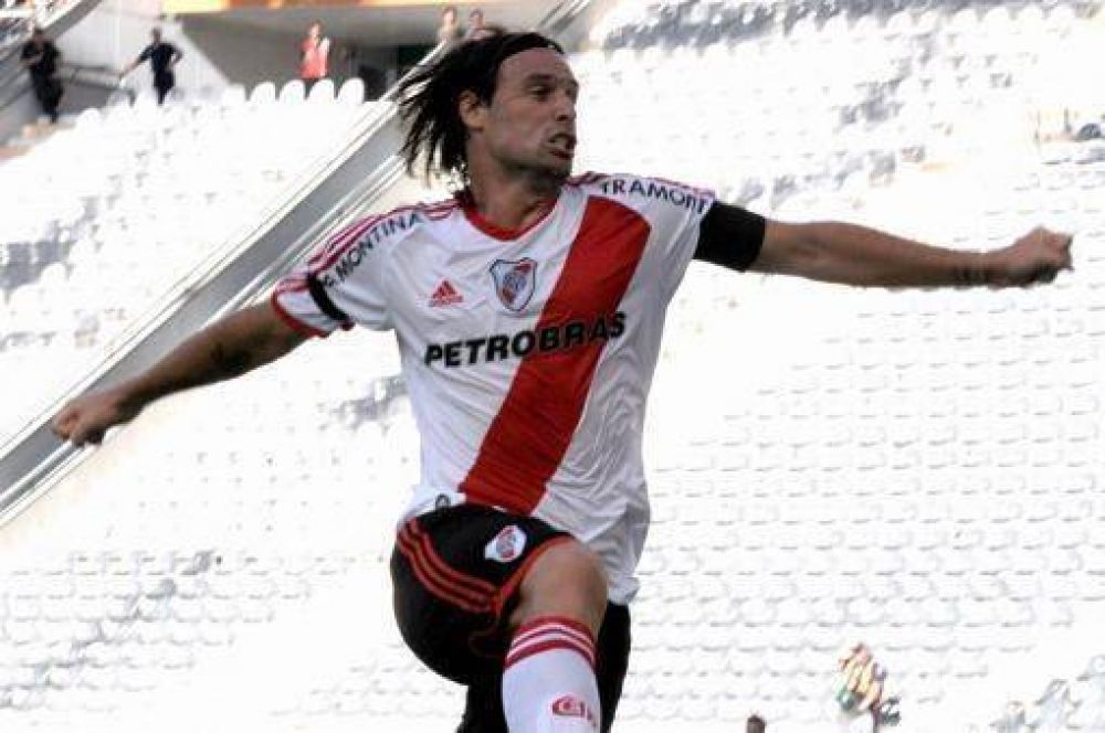 Se achican las diferencias y Cavenaghi est� m�s cerca de volver a River