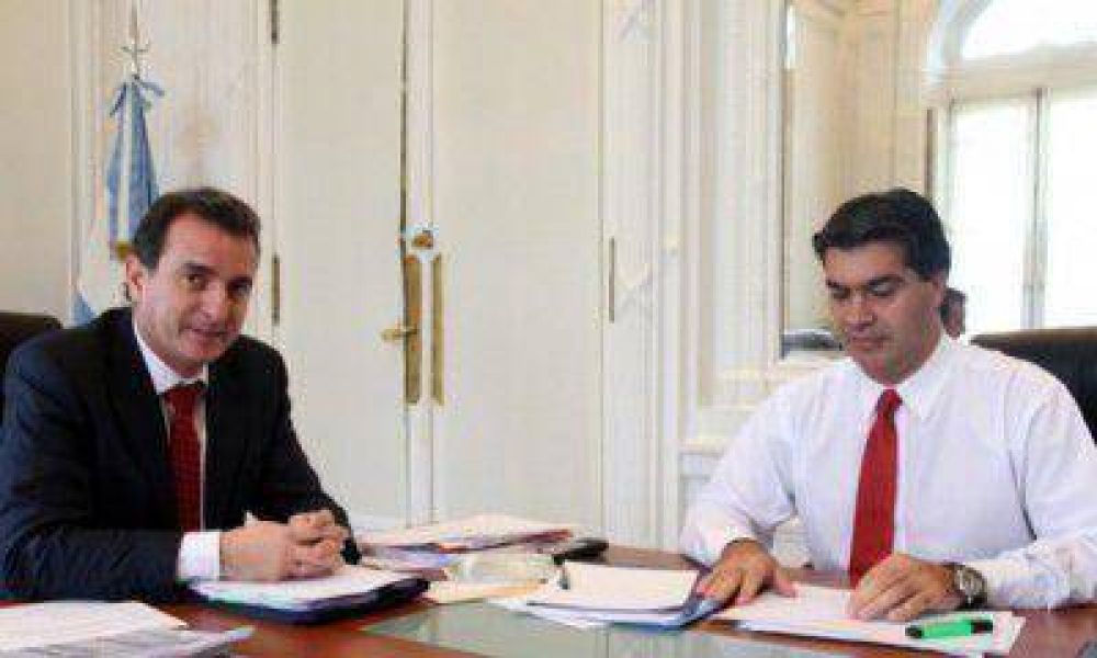 La Naci�n impondr� "metas" a Mendoza para refinanciar sus deudas