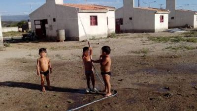 Los usurpadores recibieron el a�o custodiando las viviendas