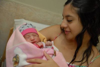 M�a y Maximiliano, los primeros beb�s puntanos de 2014