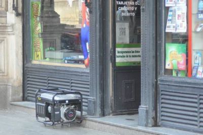 Corte de luz afect� intensamente el centro y microcentro de la ciudad: El inconveniente dur� varias horas