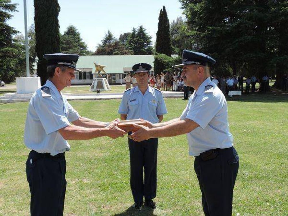 Cambios de autoridades en la VI Brigada A�rea