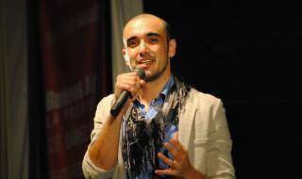 Guamin�: Cochic� palpita la presentaci�n de Abel Pintos