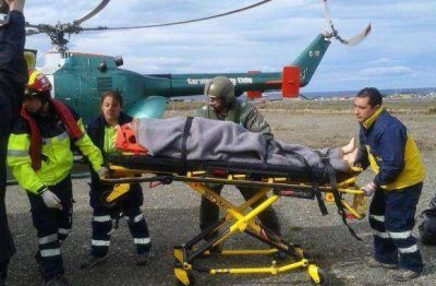 Motoquero viajaba a R�o Grande y sufri� un violento accidente en Chile