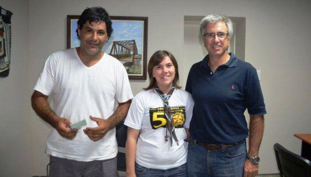 Armend�riz entreg� subsidio al Grupo Scout Papa Juan XXIII
