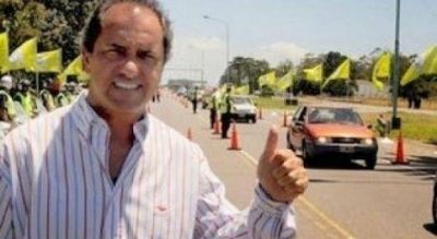 Scioli encabez� el Operativo Sol en Mar del Plata, con saludo y elogios a la Presidenta