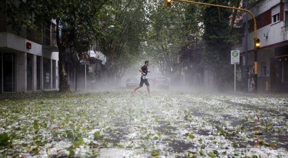 Alerta Meteorol�gico por "posibles tormentas intensas" para La Plata y el R�o de La Plara