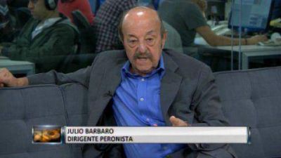 "Los gobiernos fuertes convierten a los pueblos en d�biles"