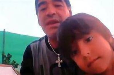Diego Maradona: "Si Benjam�n juega en Independiente, me la corto"