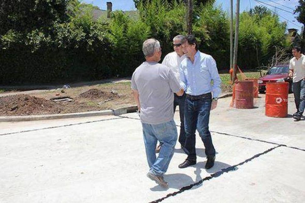 Posse supervis� las obras de la avenida Juan Segundo Fern�ndez