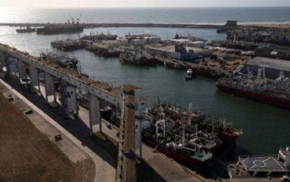 �El contrato dice que hasta el 20 de enero hay tiempo para traer la draga�