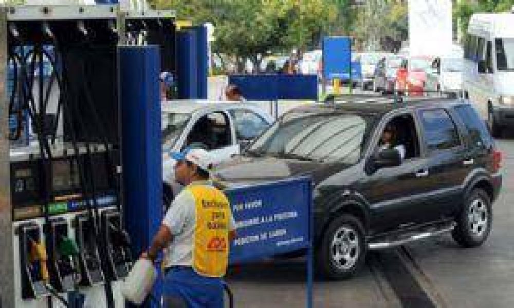 En 2013 las naftas subieron 36 por ciento en Mendoza