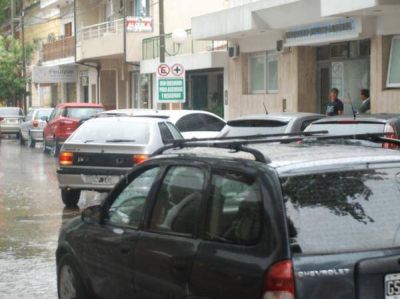 �No puede ser que bajemos a los pacientes en la esquina�
