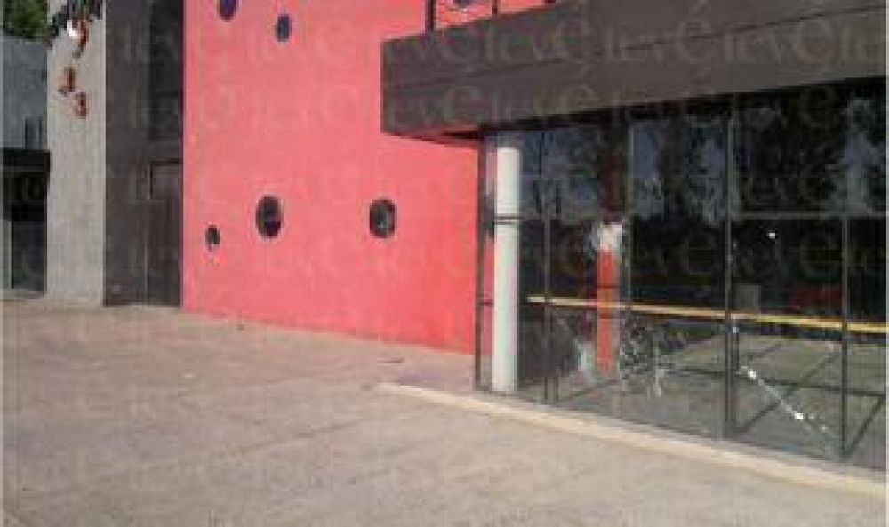 Bragado: Se tom� un remis y termin� golpeado y asaltado por el chofer