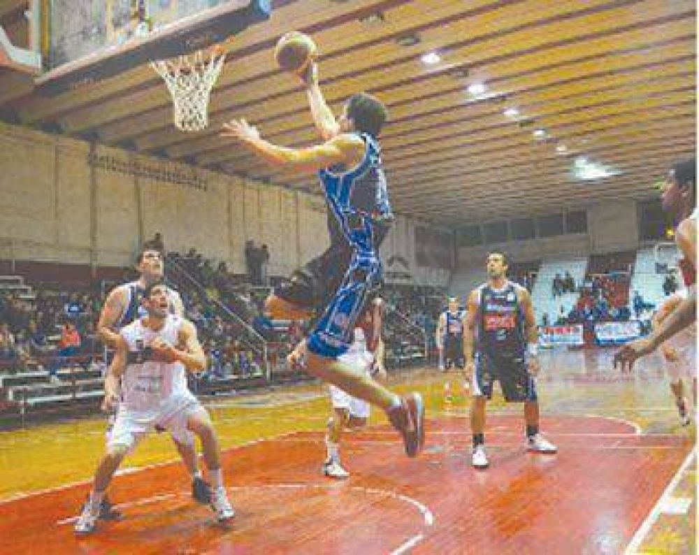 San Mart�n vuelve a las pr�cticas por el reinicio del Torneo Federal