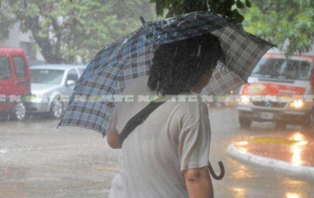Las lluvias trajeron alivio, la temperatura descendi� 16 grados