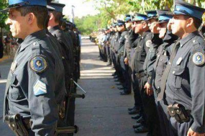 Firmaron el ascenso de 3.800 agentes policiales de la Bonaerense