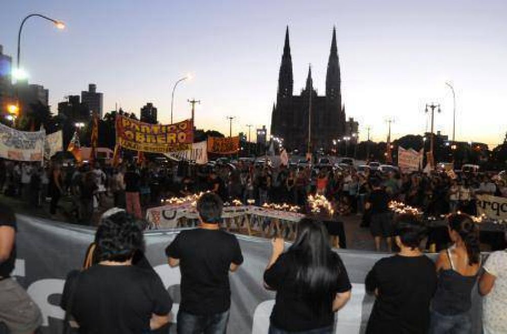 Vecinos reclamaron justicia a 9 meses de la inundaci�n