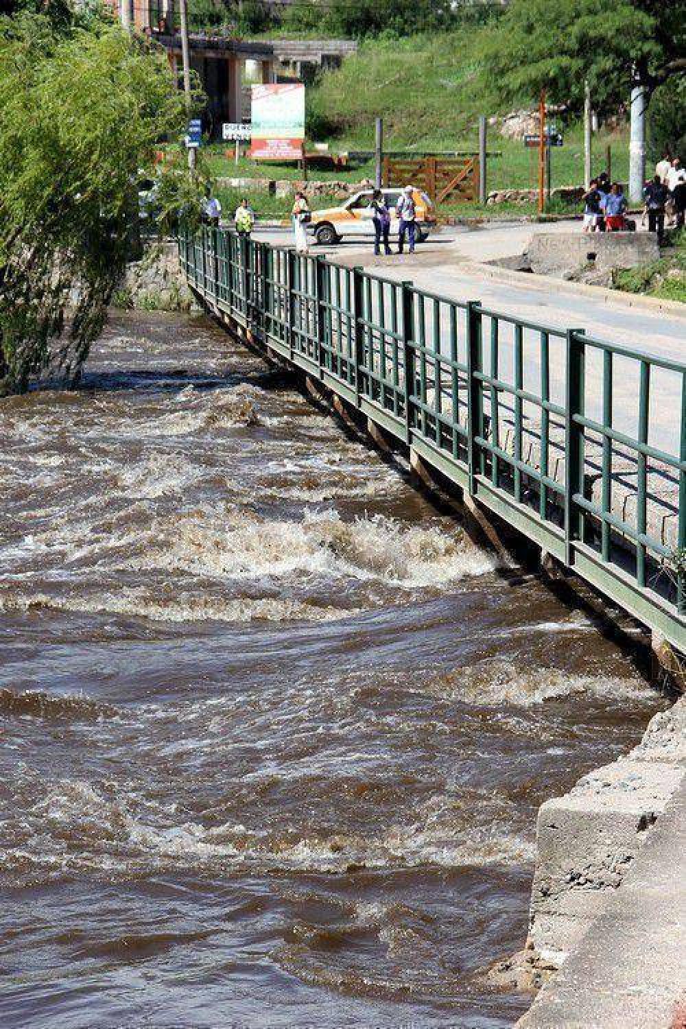 La lluvia trajo alivio pero pronostican que el domingo volver� el calor
