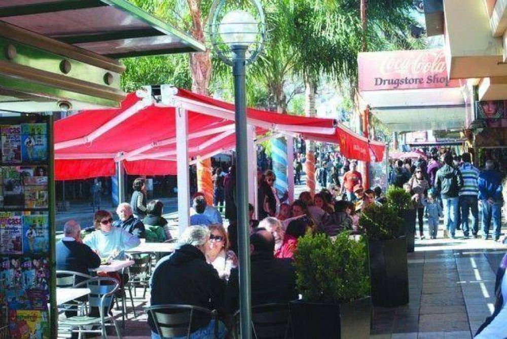En Carlos Paz el 70% de hoteles y bares no reciben tarjetas de cr�dito