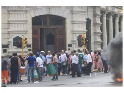 ATE y la Municipalidad de Paran� mantuvieron un nuevo encuentro este jueves