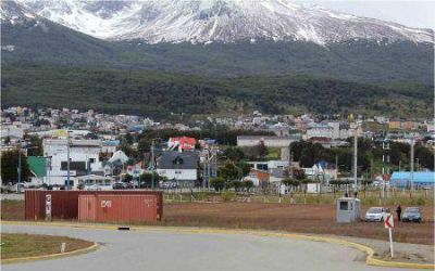 Comenzaron los preparativos para construir la earthship