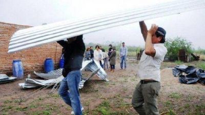 �Ayudamos a las familias que sufrieron anegamientos�