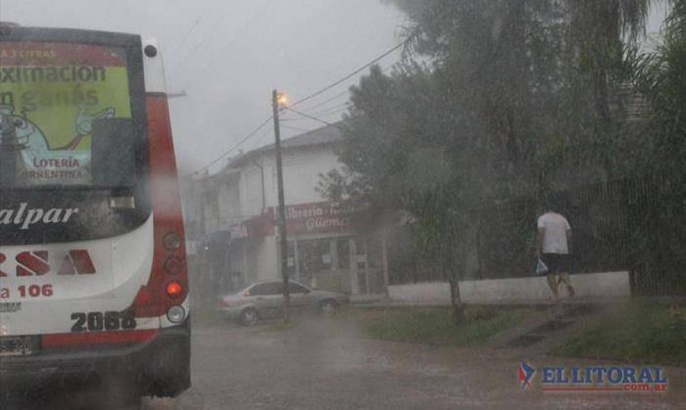 Aliviadora lluvia baj� diez grados en minutos