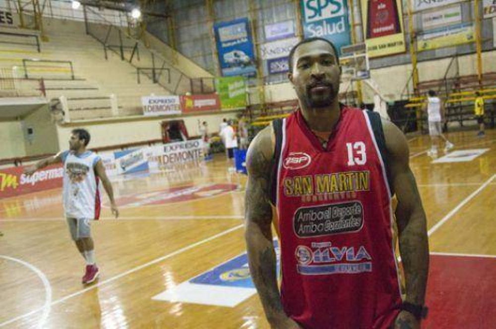 Matthews se sum� al plantel de San Mart�n