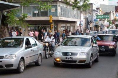 Buscar�n soluciones para garantizar el servicio de remises en d�as claves