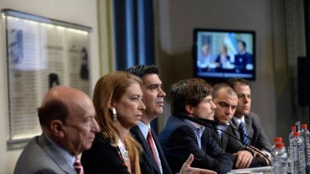 El Gobierno lanza un acuerdo de precios para 194 productos