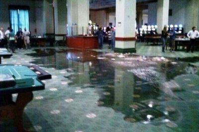 UNA CASCADA EN EL CASINO