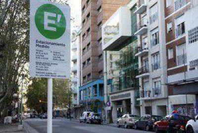 Aument� a 4 pesos por hora el estacionamiento medido