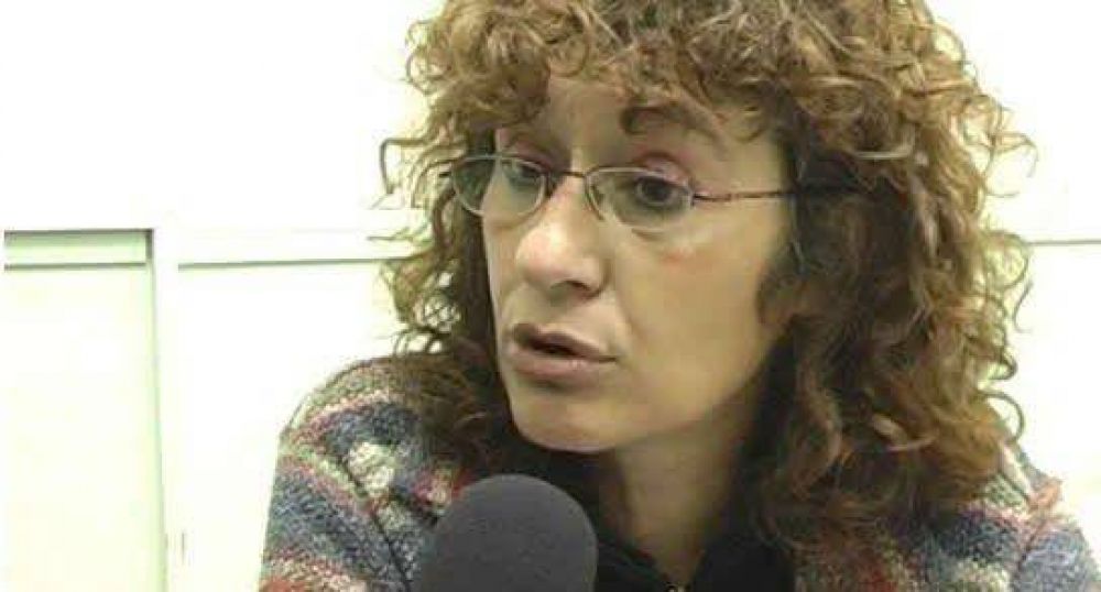 "Se equivocan al iniciar las clases en febrero"