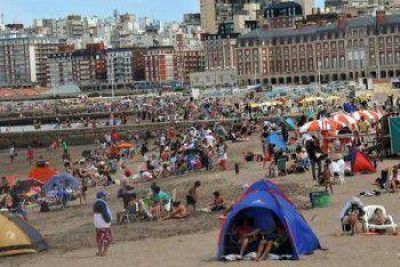 Ingresaron a Mar del Plata 500 autos por hora y la ocupaci�n es del 90%