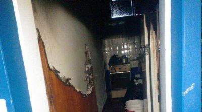 Puan: 4 j�venes incendiaron una escuela y desparramaron caca