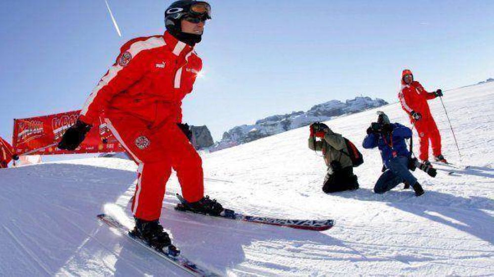 Analizan la c�mara que Schumacher llevaba en el casco cuando se accident�