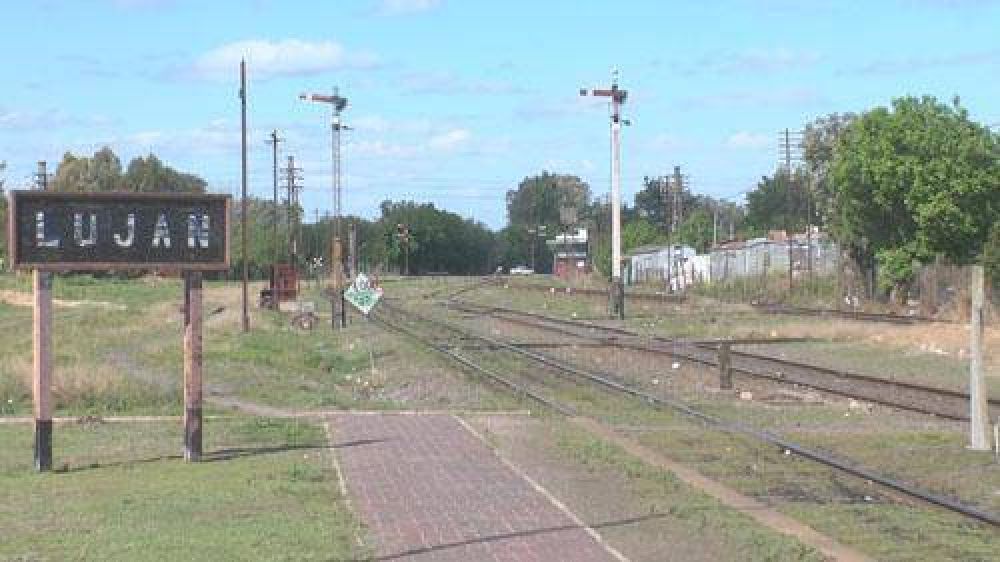Ferrocarril Sarmiento: renovaran las v�as entre Moreno y Mercedes