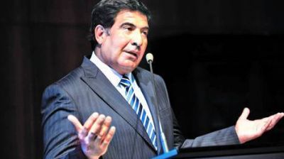 Echegaray admiti� que tiene una relaci�n social con �El uruguayo�