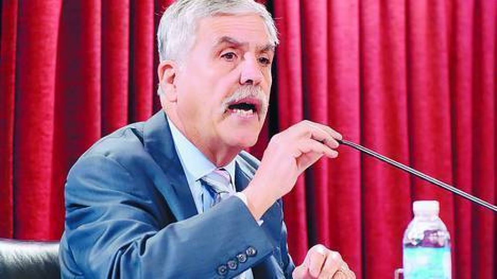 Cortes: De Vido acus� a el�ctricas, Macri, los medios y los usuarios