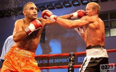 En una noche con pol�tica y boxeo, qued� reinaugurado el CEF N�1