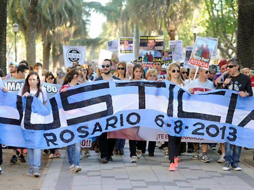 "El Estado nos abandon� despu�s de la tragedia y hay gente que est� mal"