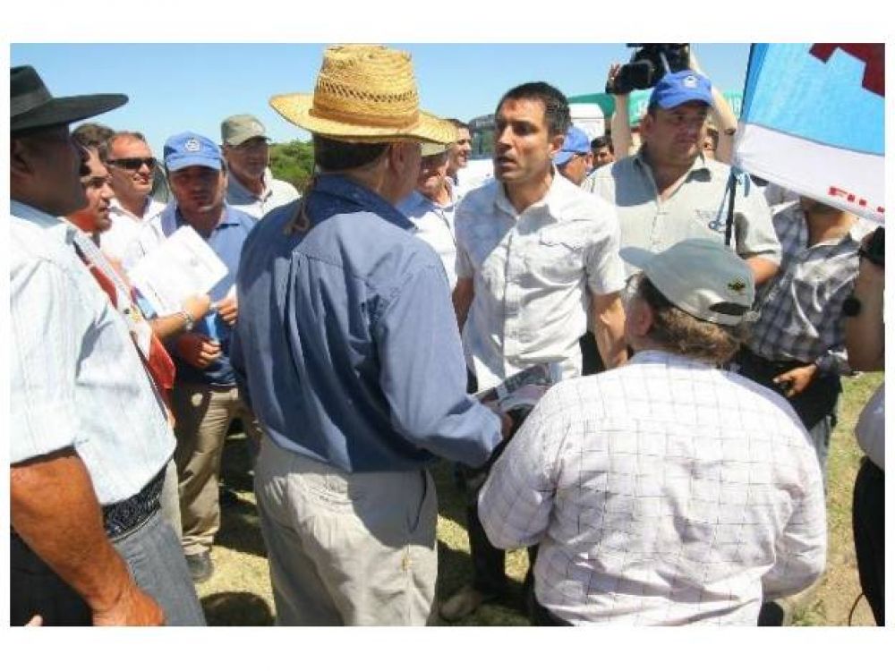 La Federaci�n Agraria podr�a realizar medidas contra la Reforma Tributaria