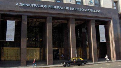 La recaudaci�n tributaria de 2013 se ubic� por debajo de lo prespuestado