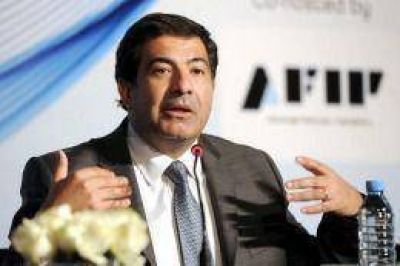 Echegaray acus� al grupo Clar�n de �linchamiento medi�tico� y conden� la eventual agresi�n a periodistas