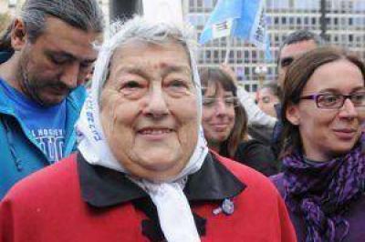Hebe de Bonafini: "si los polic�as ganan 3 mil pesos no les pod�s pedir que no coimeen"