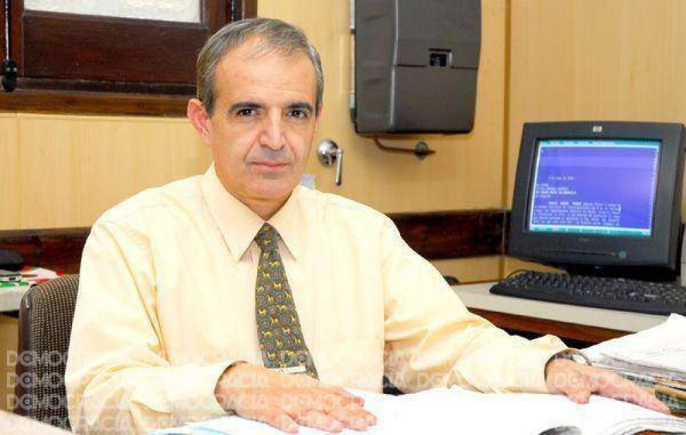 Buscan pistas contundentes para detener a quienes robaron en la muebler�a y en la joyer�a