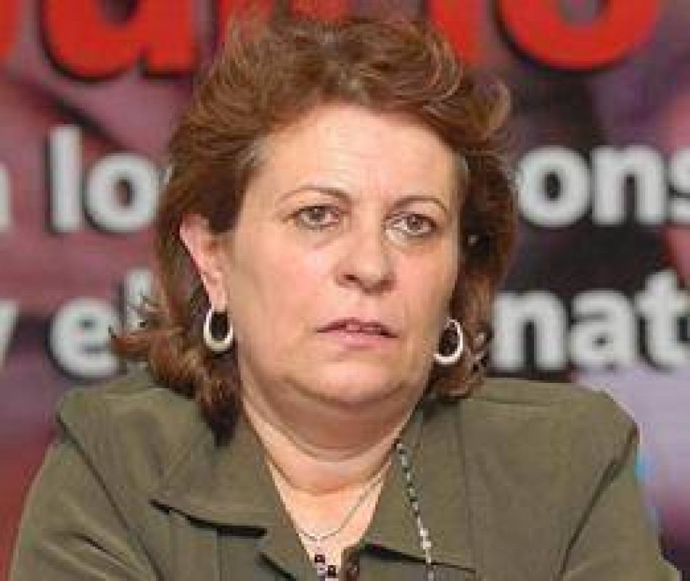 Docentes anticipan reclamos salariales  